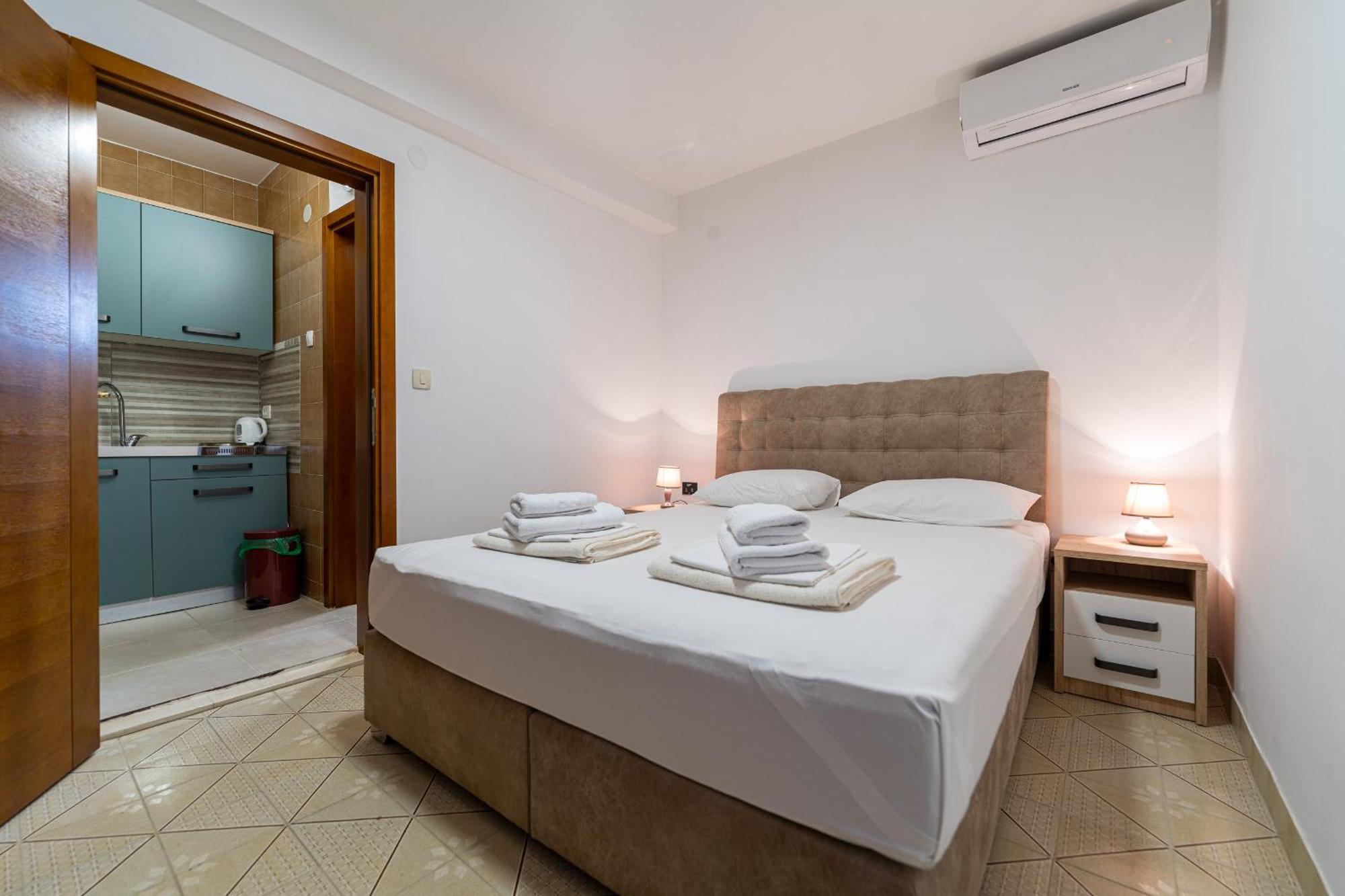 Studio Apartments Marea 2 Budva Room photo