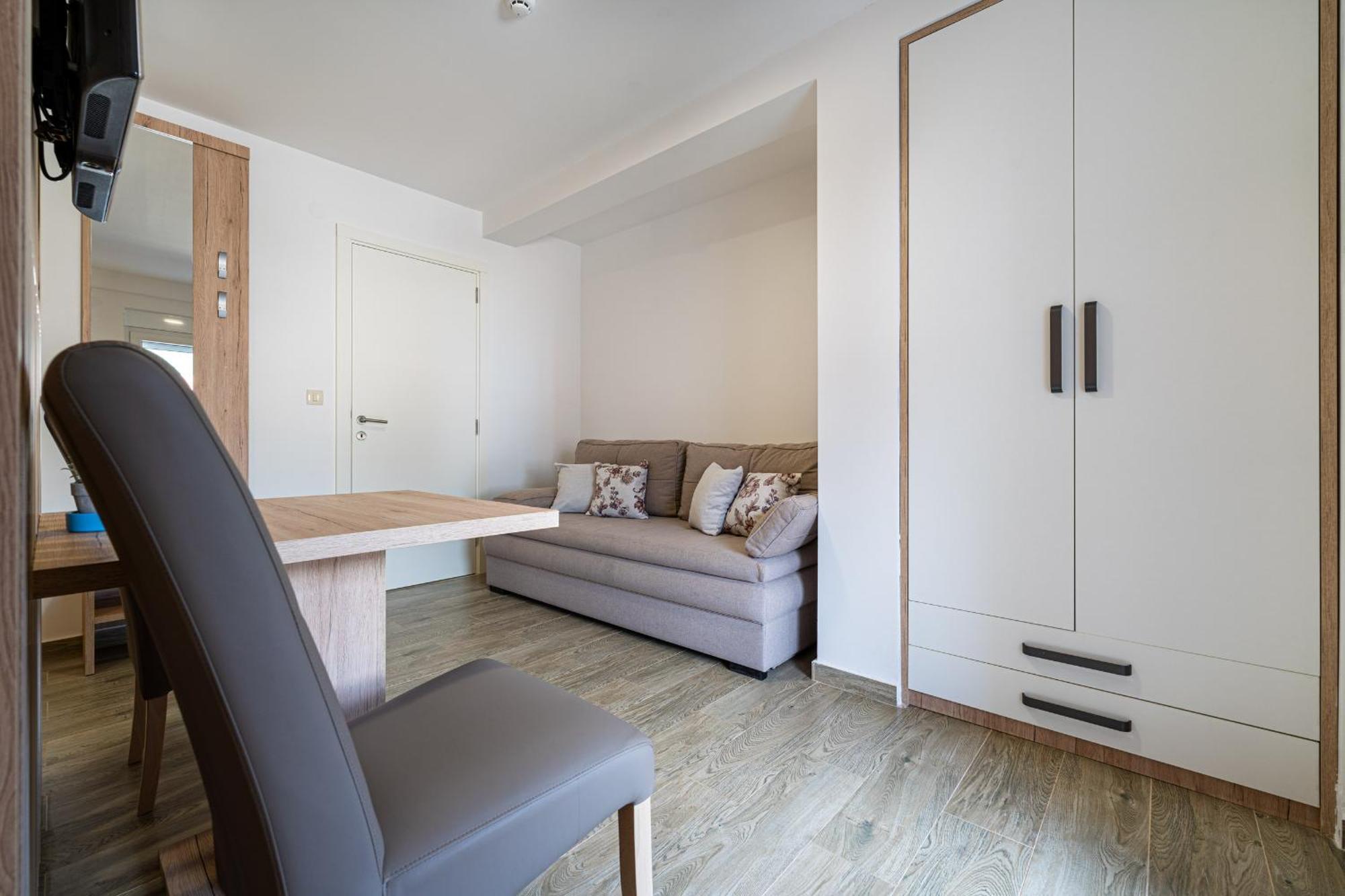Studio Apartments Marea 2 Budva Room photo